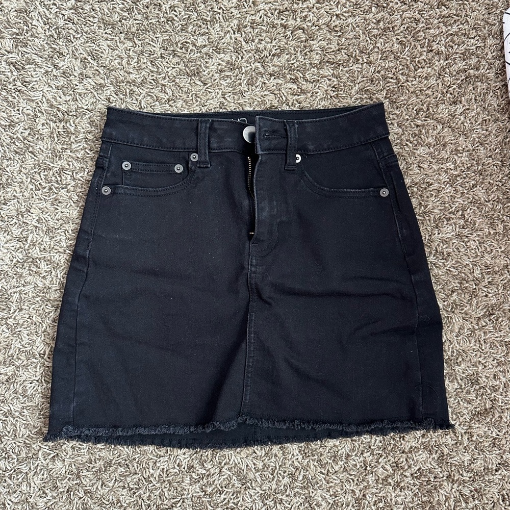Black mid rise jean skirt